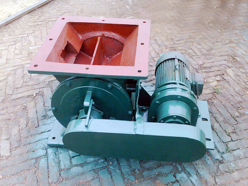 耐高(gao)溫星型(xing)卸料器(qi)