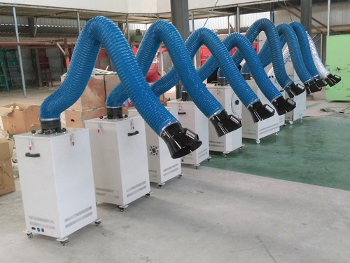 單(dan)臂焊(han)煙塵(chen)淨化(hua)器